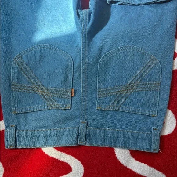 Vintage Levi flare jeans - Picture 7 of 11